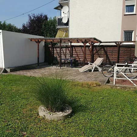 Haus Abendsonne Obergeschoss Klein Apartamento
